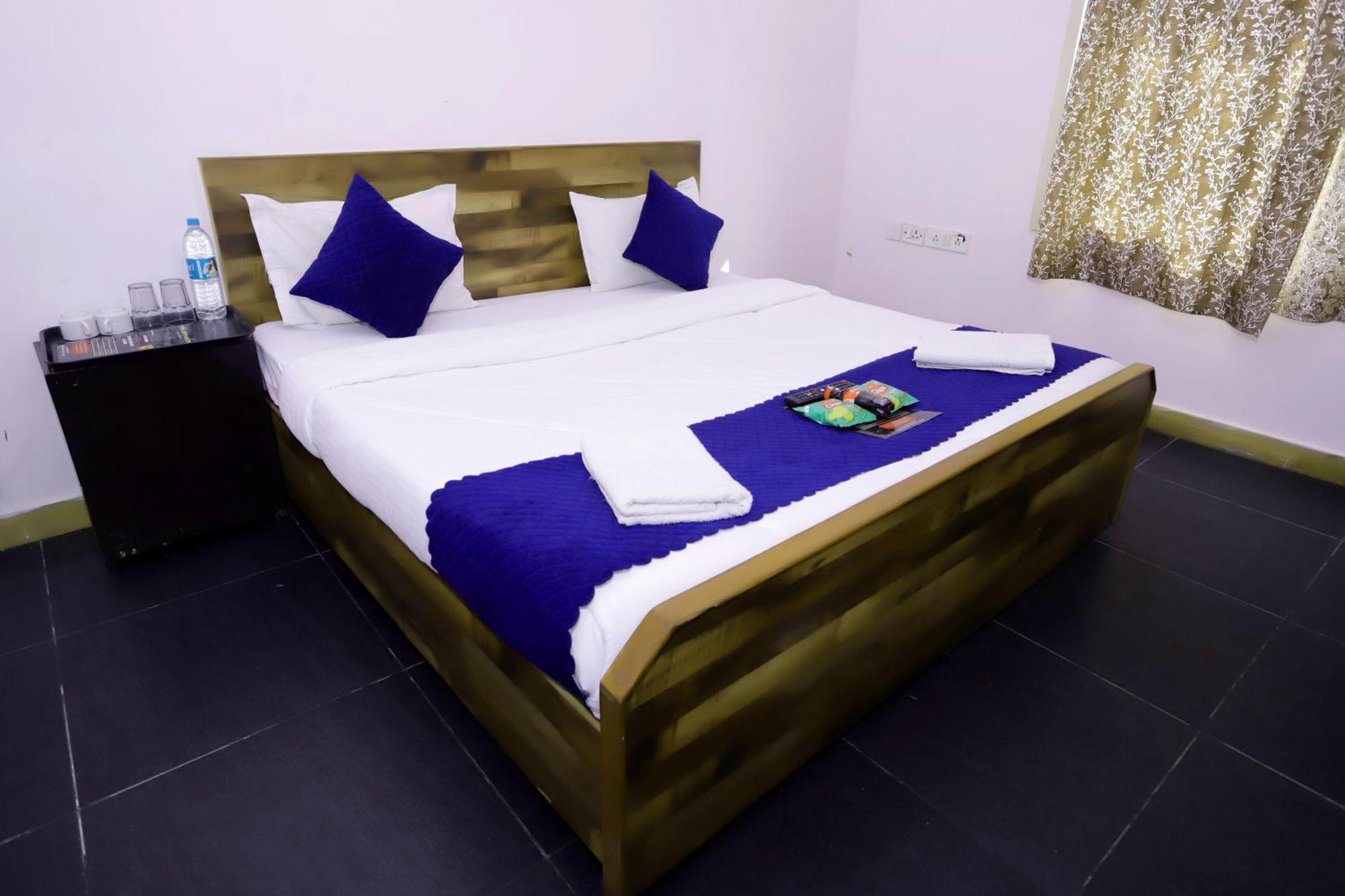 Hotel Warm Welcome - Noida Sector 51 Dış mekan fotoğraf