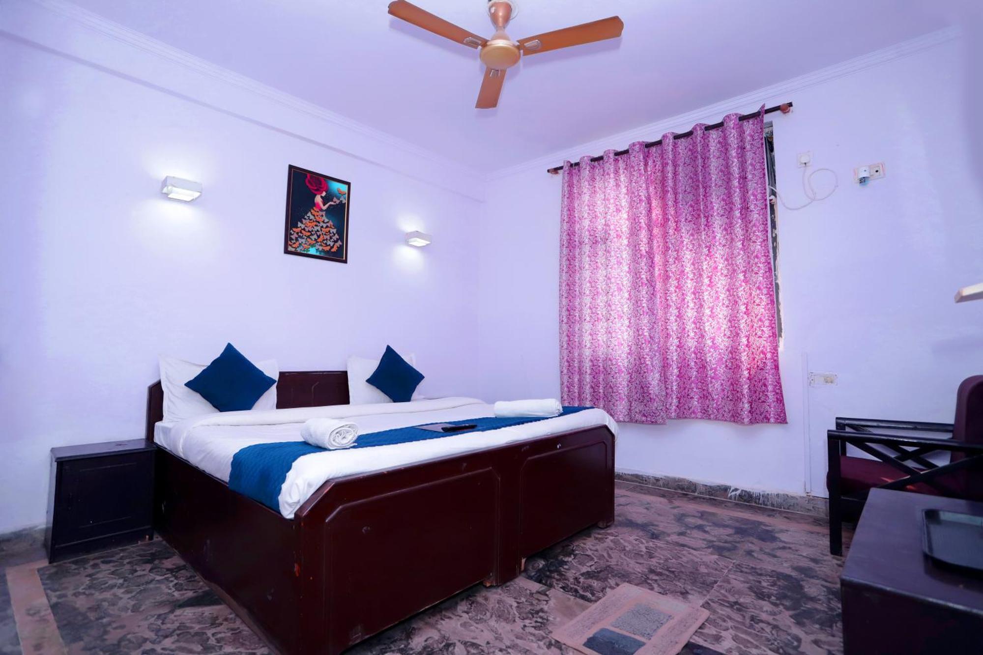 Hotel Warm Welcome - Noida Sector 51 Dış mekan fotoğraf