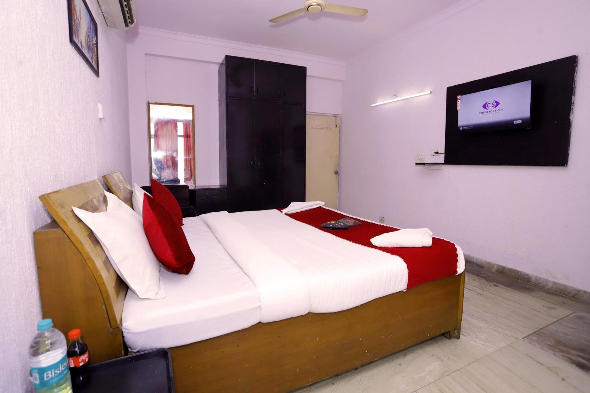 Hotel Warm Welcome - Noida Sector 51 Dış mekan fotoğraf